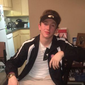 Meet your Posher, Brad